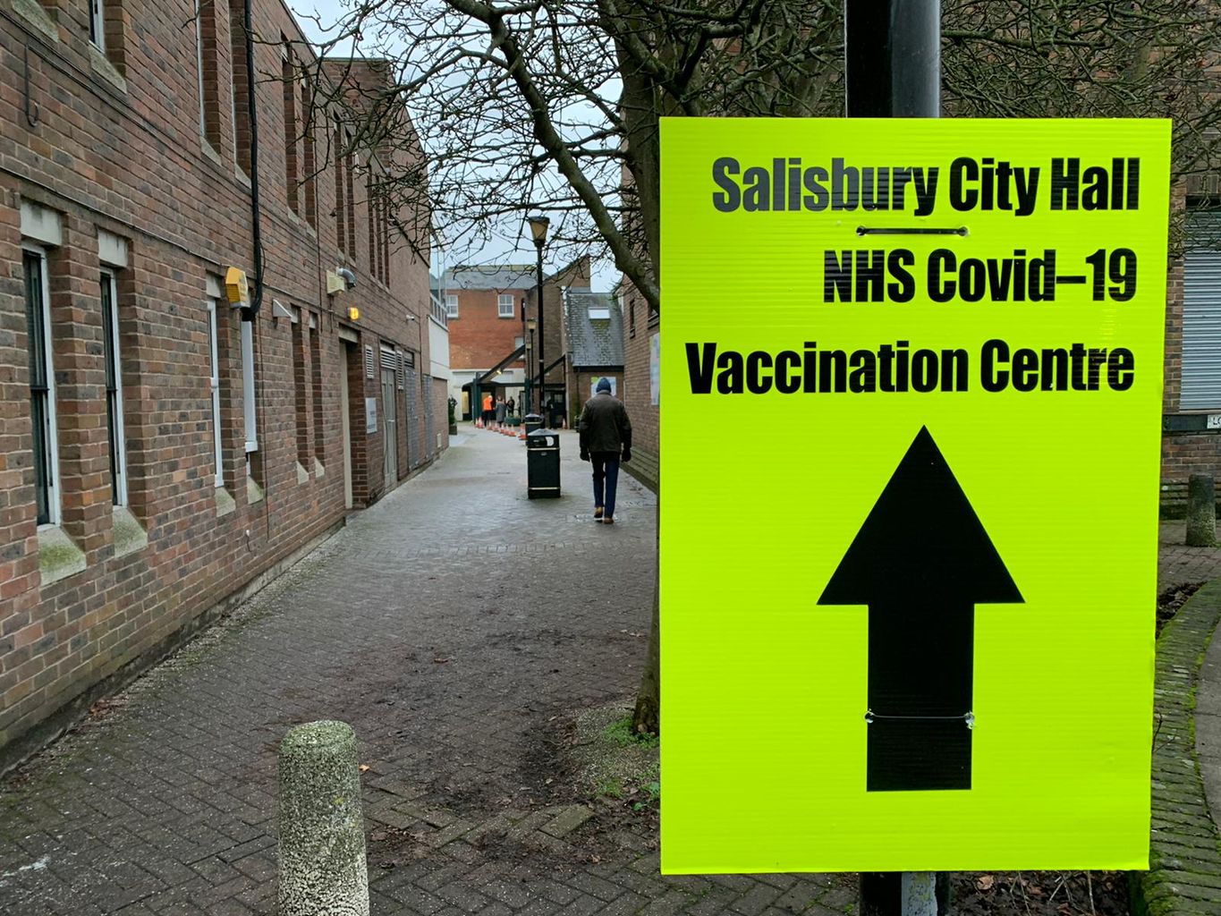 Walk in Covid jabs now available EVERY day at Salisbury City Hall